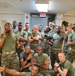 Meet your Posher, Chyna black